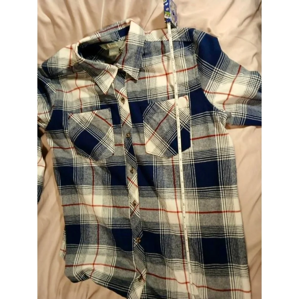 Natural Reflections Women’s flannel button-up shirt blue, white & red plaid – si